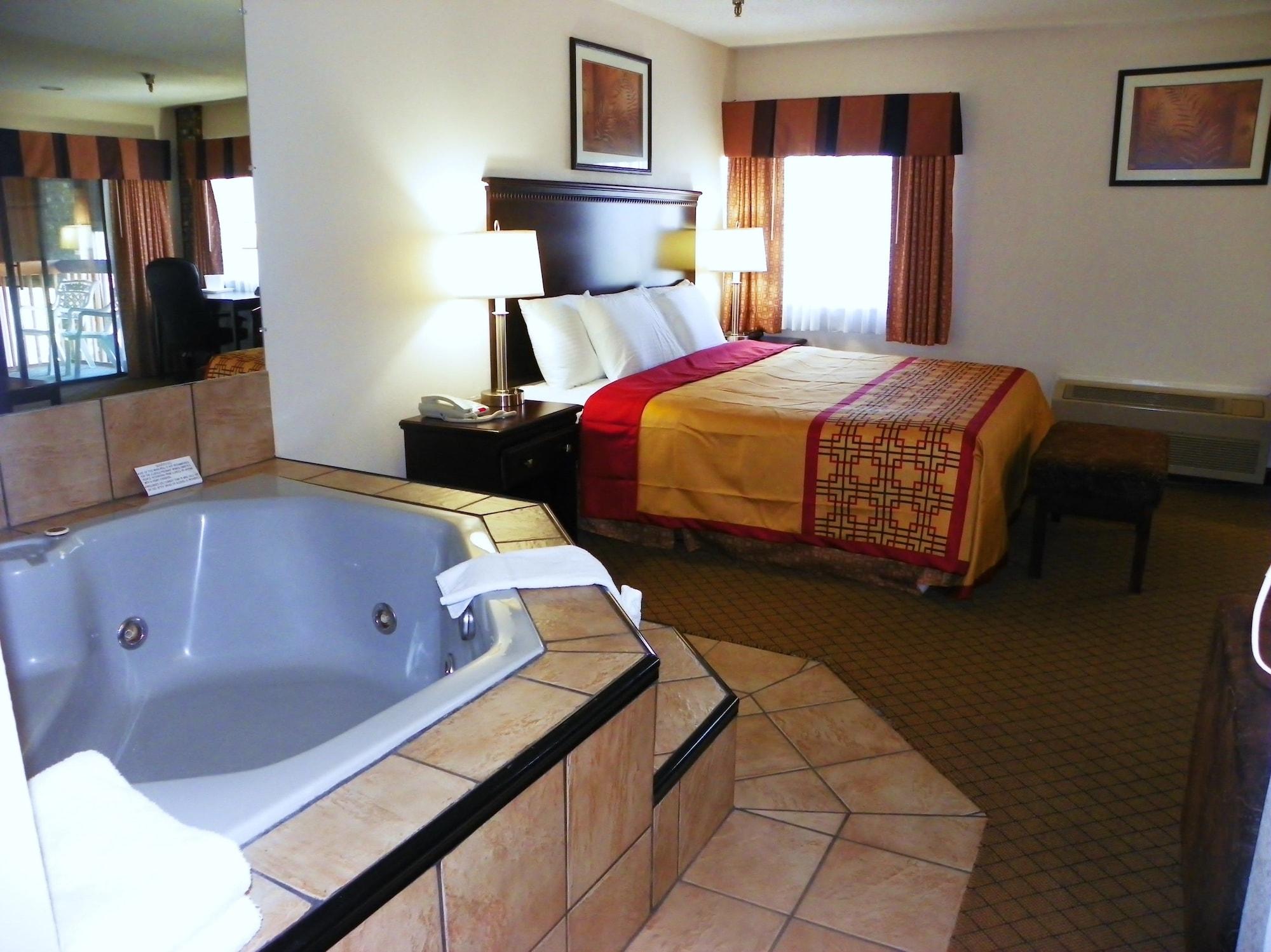 Royalton Inn & Suites Upper Sandusky Екстер'єр фото